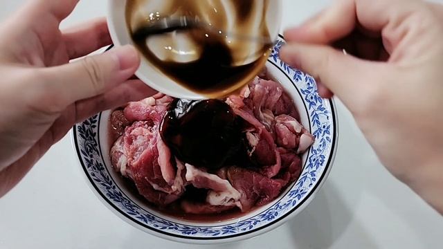 Как приготовить маринованную свинину или หมูหมัก (Му Мак) тайская еда смотреть онлайн