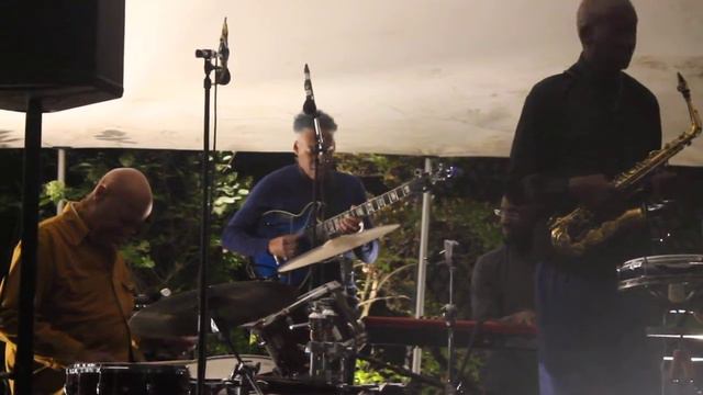 Stephen McCraven group feat. John Betsch  " Blue Monk " смотреть онлайн