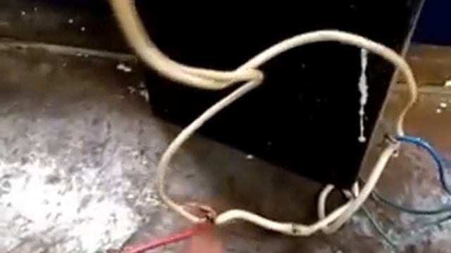 бесплатное электричество 3 смотреть онлайн