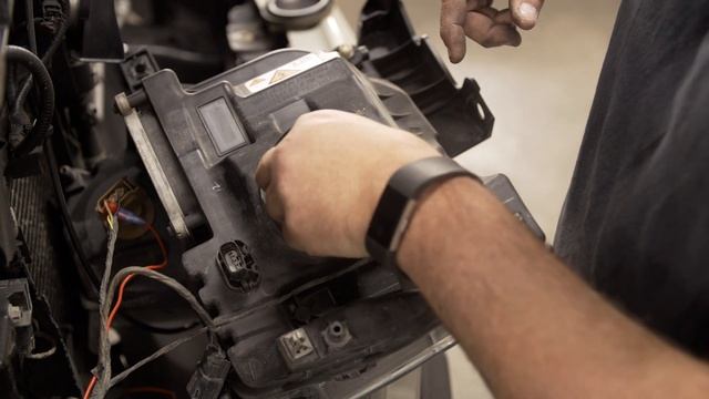 2013-2014 F150 Diode Dynamics Replacement OEM HID Bulbs Install