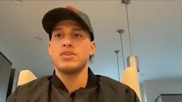 Canelo Alvarez GOES OFF On David Benavidez After His BRUTAL New MOVE смотреть онлайн