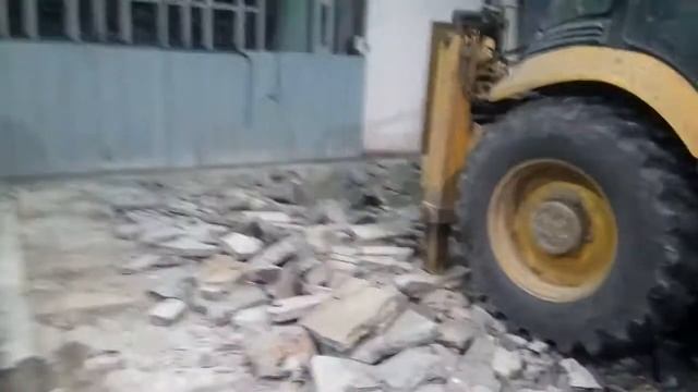 Демонтаж бетонного пола