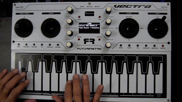Future Retro Vectra Analog Drums смотреть онлайн
