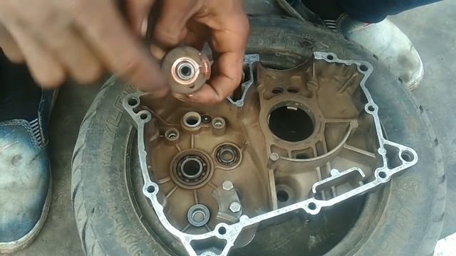 Gear box fitting Tvs sport star city victor Radeon смотреть онлайн