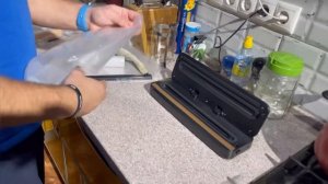 Вакуумный аппарат DEXP VS-130. Краткая инструкция! Как использовать нож вакууматора DEXP VS-130!