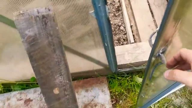 Как сделать дверные защёлки на корбанатной теплице смотреть онлайн