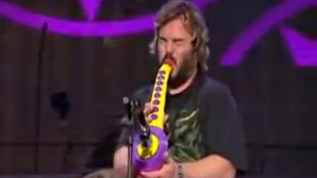 Tenacious D - Saxaboom [live at Reading Festival, 2008] смотреть онлайн