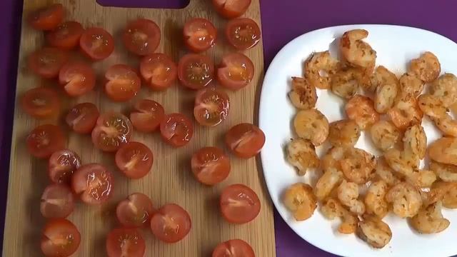 Салат с креветками на праздничный стол просто быстро и все в восторге смотреть онлайн