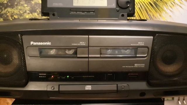 Бумбокс магнитола Panasonic RX-DT77 смотреть онлайн