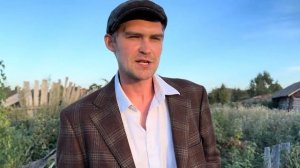 ВЛАДИМИР МАЯКОВСКИЙ. ОБЛАКО В ШТАНАХ. ОДНИМ КАДРОМ. Читает Александр Ткачёв  #маяковский #стихи