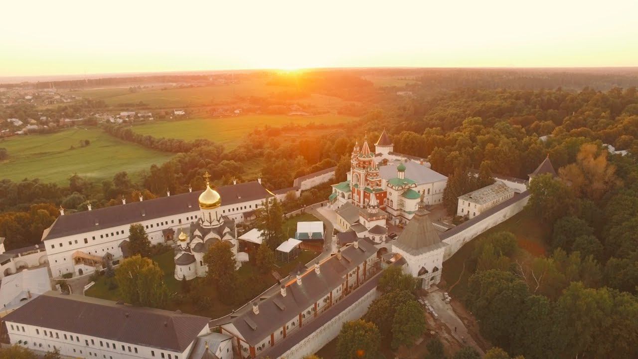 История возрождения обители (трейлер) смотреть онлайн