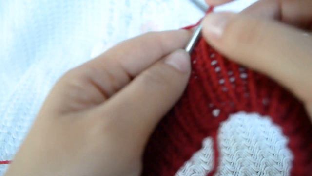 Берет вязаный спицами смотреть онлайн