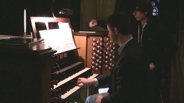 Haendel Organ Concerto g minor (andante larghetto) Ste-Clotilde Paris Olivier Penin смотреть онлайн