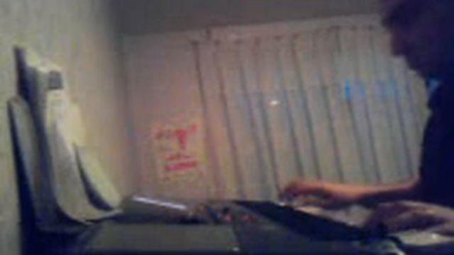 армянское поппури Коrg PA 500 от Хекима Сочяици.3GP смотреть онлайн