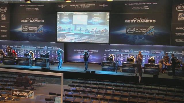 IEM Gamescom Day 3 Group C: Intro - [Starcraft II] смотреть онлайн