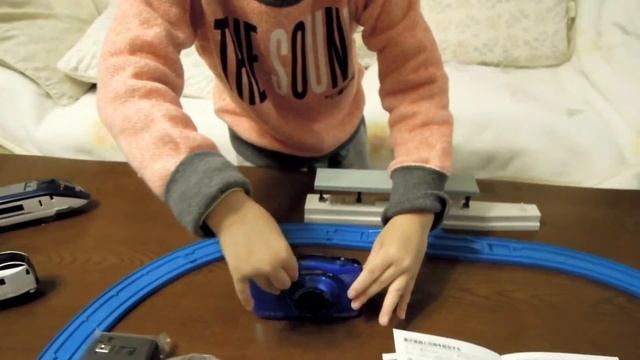 子ども用デジカメ Nikon COOLPIX S33 數位相機 смотреть онлайн