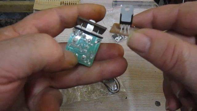 ИНКУБАТОР- АКВАРИУМ КОНТРОЛЬ ТЕМПЕРАТУРЫ