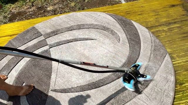 Как легко и быстро постирать ковры Лайфхак для стирки ковров смотреть онлайн