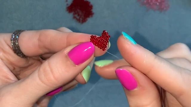 Beaded Heart bracelet, brick stitch beading tutorial смотреть онлайн
