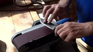 Заточка ножа на шлифовальной машине