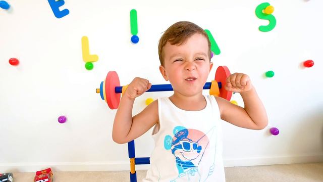 Child Elias wants to Play Games смотреть онлайн