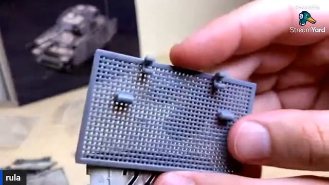 Brickmania Panzer 4 Live Build Finale + WW2 Trivia смотреть онлайн