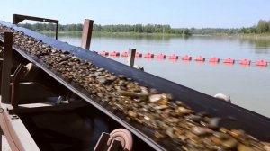 Драга. Как это делается: щебень и песок