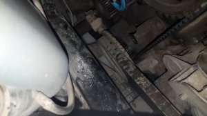 Лада Гранта.Смазал ролик ГРМ.