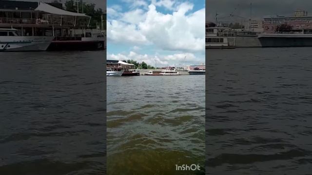 Прогулка на теплоходе по Москве реке. смотреть онлайн