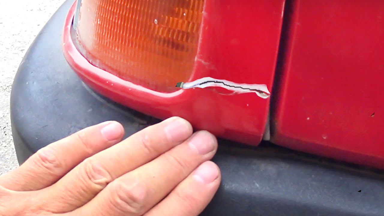 Трещина на пластике? Как заклеить пластик быстро и без следа