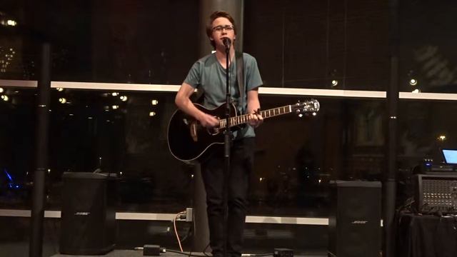 Storm Clouds / Scotty Bomberg смотреть онлайн