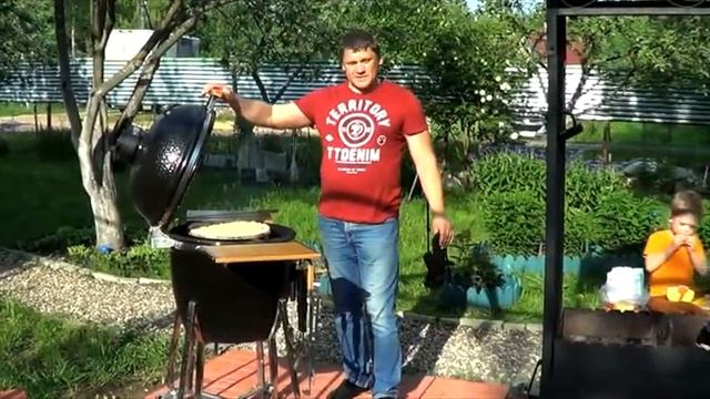 Дачный сезон с грилем Monolith. Пицца и вкусный десерт. Часть 4 смотреть онлайн