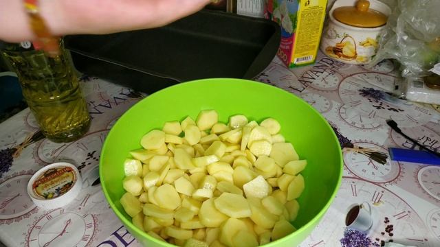 Пробую рецепт "Медвежья лапа"/Готовлю ужин #мясопофранцузски/ Ужин на семью из 4-х человек смотреть онлайн