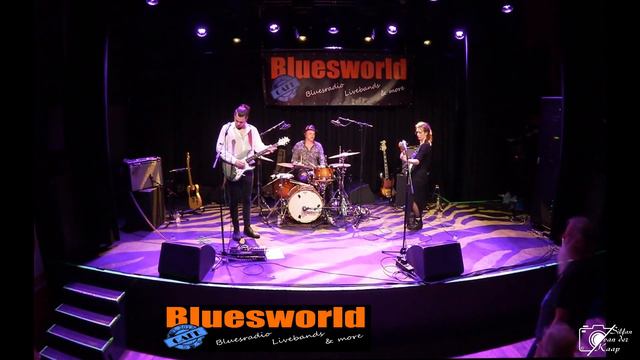 Ray Stepien Trio смотреть онлайн