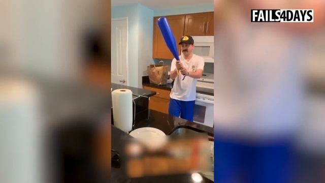 The Most Painful Fails of August 2019 | Funny Fail Compilation смотреть онлайн