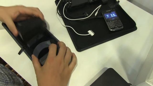 Aviiq Portable Charging Station Oranizes Your Cables - Computex 2012