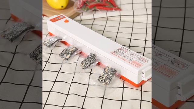 Бытовой вакуумный упаковщик. Увеличивает срок хранения продуктов в 5 раз смотреть онлайн