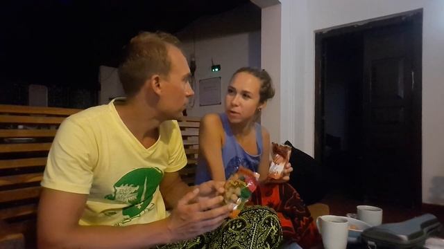ШРИ-ЛАНКА 2018 - ХИККАДУВА , ЦЕНТРАЛЬНЫЙ ПЛЯЖ , СНОРКЛИНГ И ПОДВОДНЫЙ МИР VLOG #8 смотреть онлайн