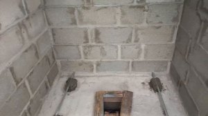 Строим уличный туалет из пескоблоков 4-я серия