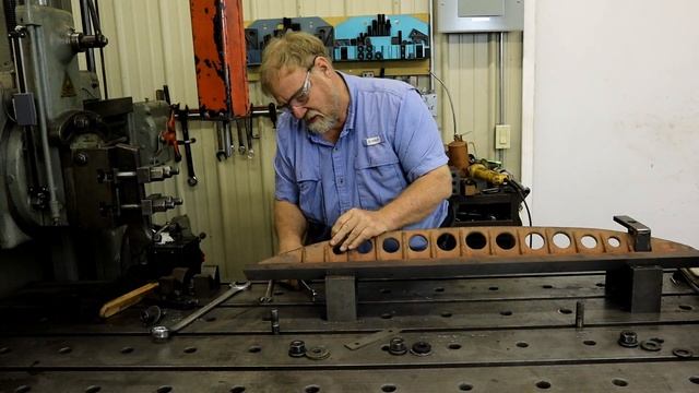 Edge from hell part 4 PLUS Moving my 1943 Rockford Planer into the shop смотреть онлайн