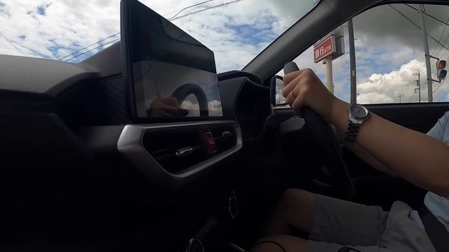 【ライズハイブリッド】ストレスフルな朝の渋滞した通勤路が快適！～この車の低速走行時の強み～｜TOYOTA RAIZE HYBRID смотреть онлайн