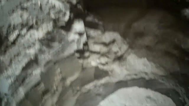 угроза обвала в шахте как копать колодец в песке зимой смотреть онлайн