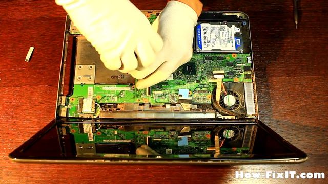 Dell Inspiron 15 N5010 Disassembly, Fan Cleaning, and Thermal Paste Replacement Guide смотреть онлайн