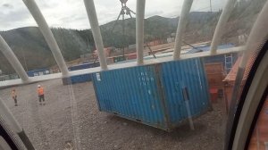 Рокировка контейнеров автокраном