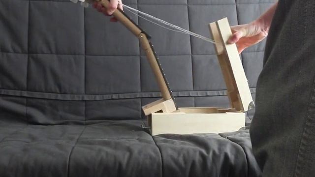 Folding travel guitar смотреть онлайн