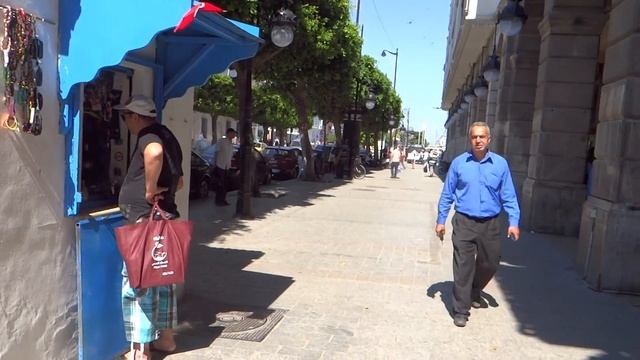 Тунис. Проспект Бургибы. смотреть онлайн