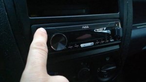 Как устранить зависание флешки на AURA AMH-78DSP