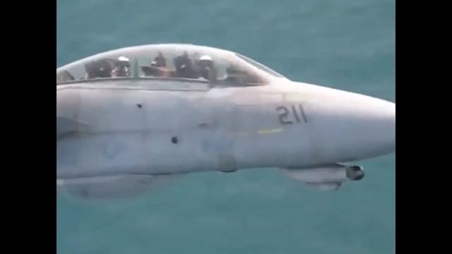 F 14 Friday / Tomcat Tuesday / Tomcat time смотреть онлайн