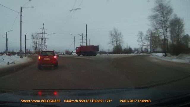 Девочка проходит "кольцо". смотреть онлайн