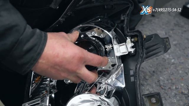 Установка диодных би-линз на Chevrolet Tahoe смотреть онлайн